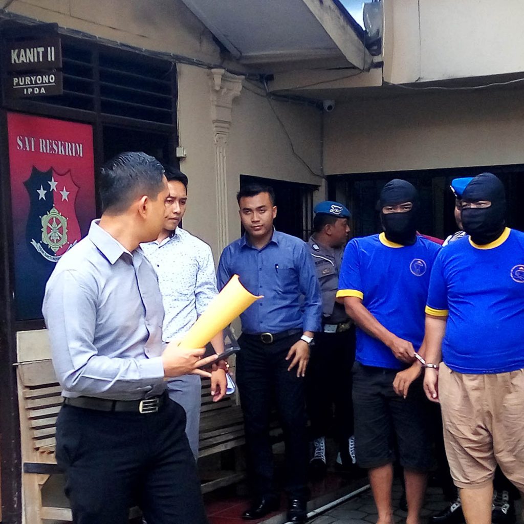 Kuras Tabungan Nasabah Bank dengan Kartu ATM Palsu, Pengacara Asal Karanganyar Ditangkap Polisi