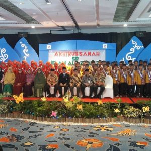Ini Pesan Kepala Disdikbud pada Wisudawan SDIA 28 Solo Baru