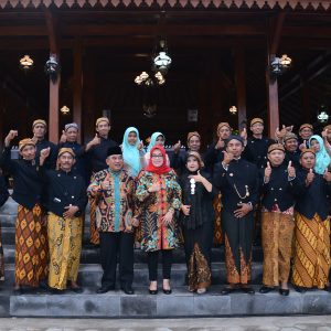 Desa Jangglengan Tempati Kantor Baru, Boyongan Dilakukan dengan Kirab