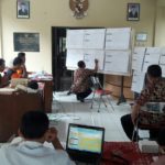 Antisipasi Kesehatan Petugas, KPU Minta Tenaga Medis Standby di Kecamatan