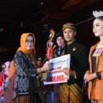 Anas Fikri Makarima-Sekar Ayu Salsabila Raih Gelar Mas Mbak Sukoharjo 2019