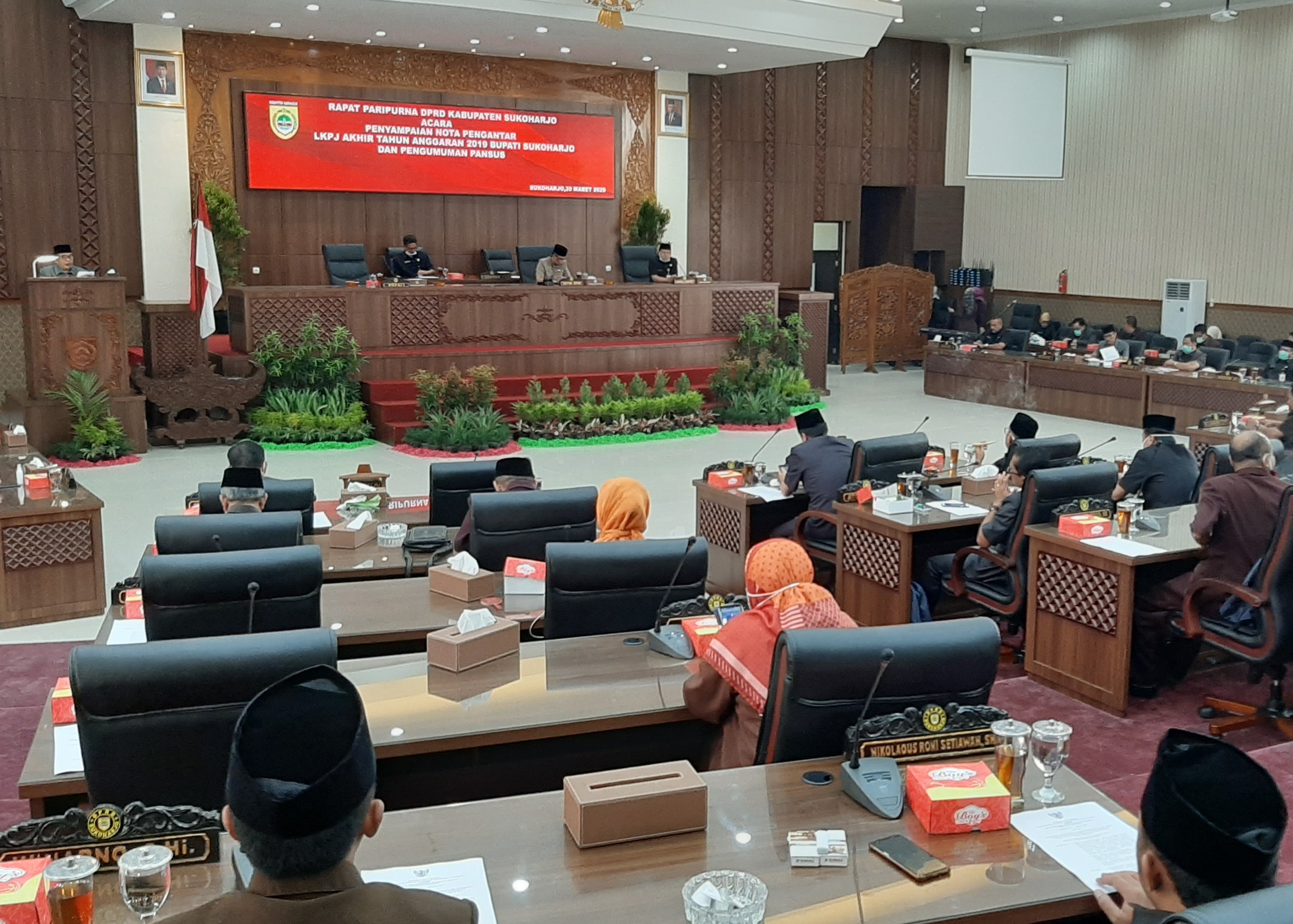 DPRD Gelar Rapat Paripurna, Bupati Sampaikan Nota Pengantar LKPJ Akhir Tahun 2019
