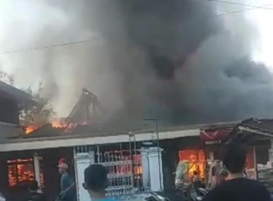 Rumah Kasat Sabhara Polres Klaten Ludes Terbakar, Kerugian Rp2 Miliar