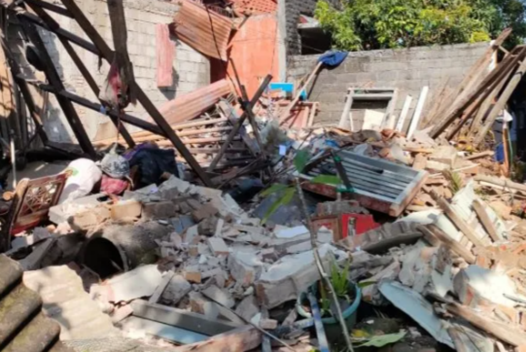 Diduga Gara-gara Bahan Petasan Meledak, Satu Rumah di Sleman Hancur