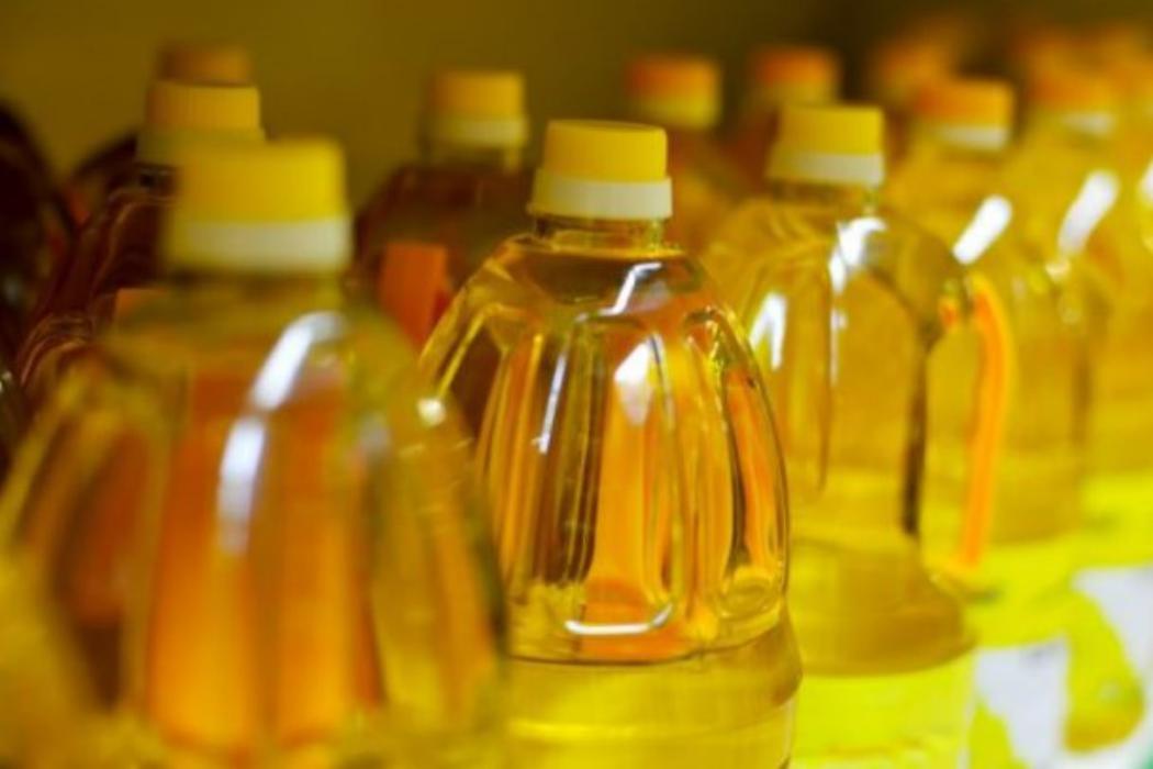 Pelarangan Ekspor Hingga Harga Minyak Goreng Curah Rp14 Ribu Per Liter