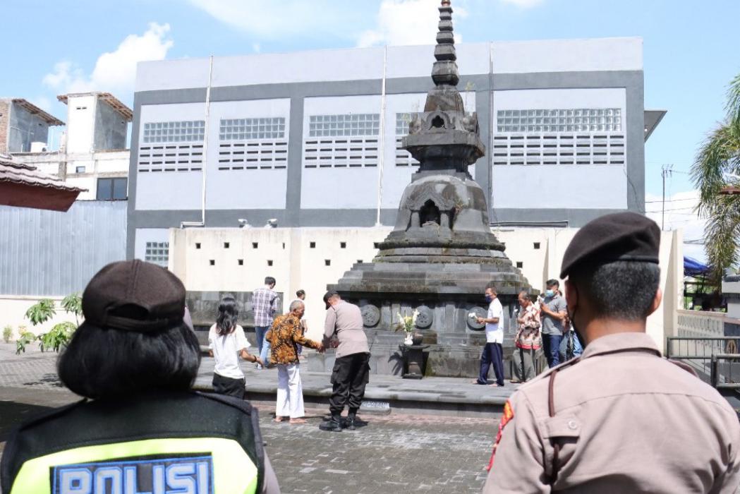 Pengamanan Hari Raya Waisak, Polres Sukoharjo Terjunkan Petugas