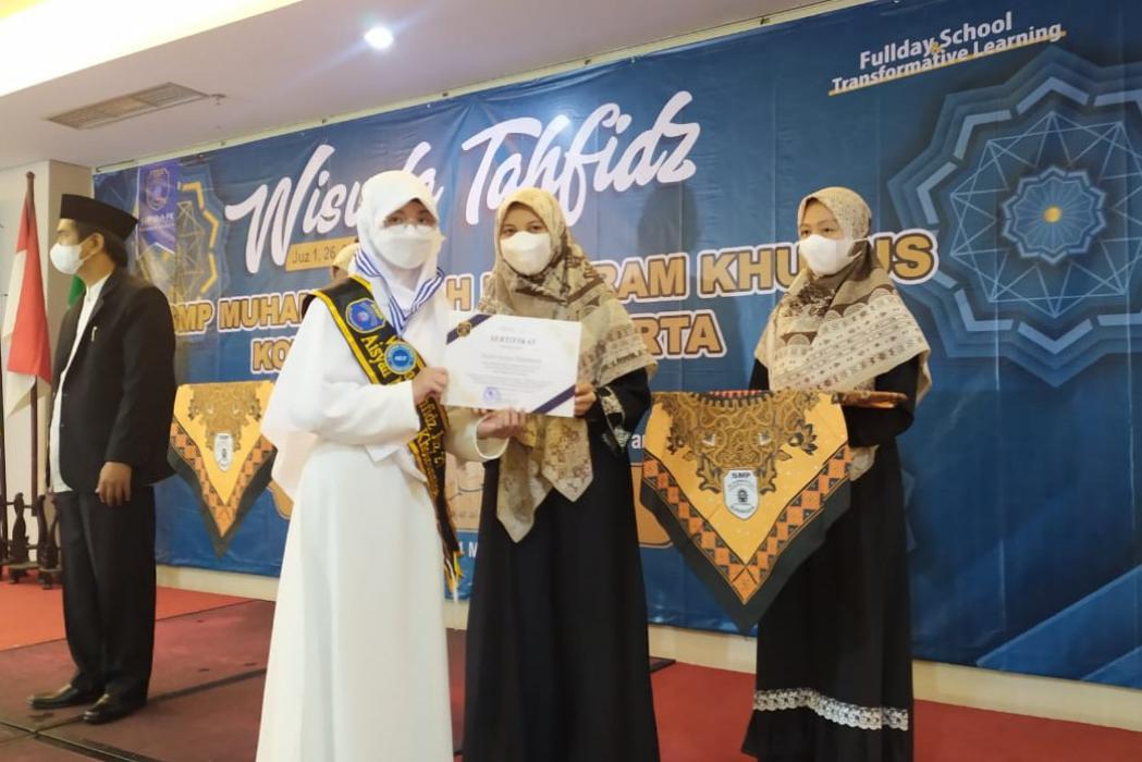 SMP Muhammadiyah PK Solo Gelar Wisuda Tahfiz, Diikuti 25 Wisudawan