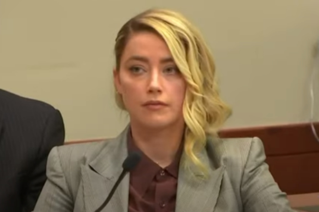 Amber Heard Kecam Putusan Pengadilan: “Ini Adalah Kemunduran untuk Wanita”