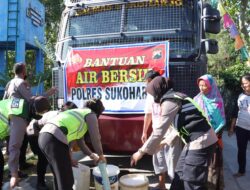 Mobil Water Canon Polres Sukoharjo Blusukan Kampung Incar Warga Pinggiran