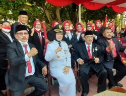 Bupati Sepuh Sukoharjo, Wardoyo Wijaya Muncul ke Publik, Jadi Rebutan Foto Bersama