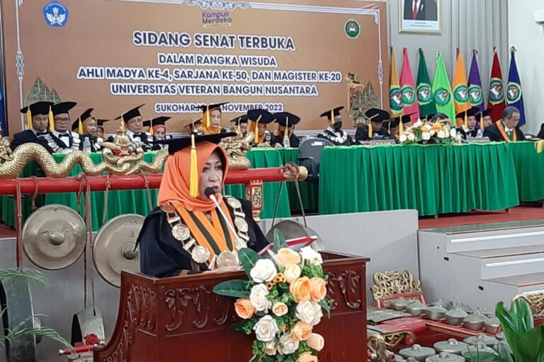 Univet Bantara Sukoharjo Wisuda 622 Mahasiswa Lulusan Terbaik Raih Ipk