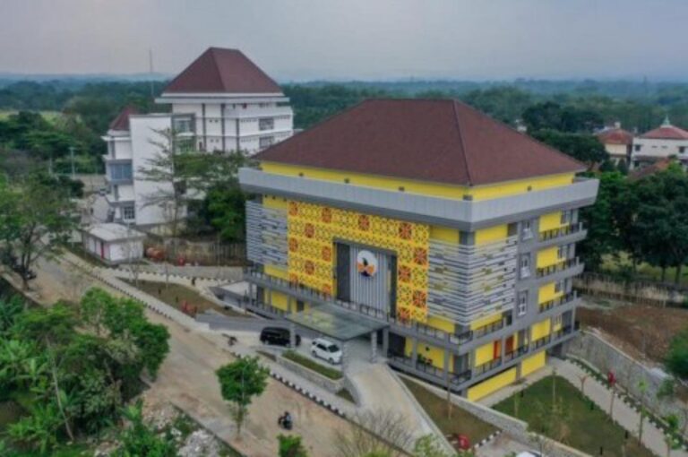 Gedung Kuliah Terpadu Universitas Tidar Magelang