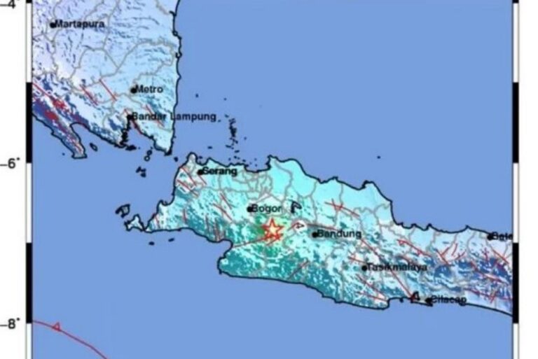 Gempa Bumi Cianjur Berkekuatan 5,6SR, Banyak Rumah Dan Bangunan Roboh ...