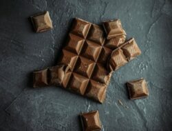 3 Alasan Ilmiah Kenapa Hampir Semua Orang Suka Coklat