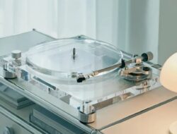 Audio-Technica AT-LP2022 60th Anniversary Edition Vinyl Record Player dengan Desain Transparan Diluncurkan