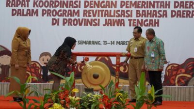 Dibutuhkan Komitmen Pemerintah Kabupaten/Kota untuk Tangani Pelindungan Bahasa Jawa
