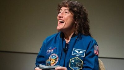Mengenal Christina Hammock Koch, Perempuan Pertama yang Dipilih NASA untuk Terbang ke Bulan