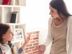 Tips Menghadapi Toxic Parenting