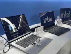 Laptop Intel Ini Dilengkapi dengan Earbud Nirkabel yang Terintegrasi ke Dalam Touchpad-nya