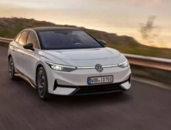 Volkswagen Meluncurkan Sedan Listrik ID.7 di Eropa