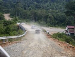 Pembangunan Jalan Perbatasan Kalbar Hingga Tembus ke Kaltim 608 Km Dilanjutkan