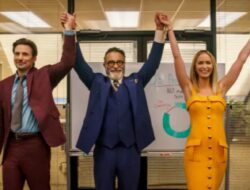 Review ‘Pain Hustlers’: Emily Blunt dan Chris Evans Mengatakan ‘Ya’ pada Narkoba dalam Memungut Satire dari Opioid Slingers