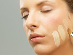 Ingin Mencoba Menggunakan Foundation? Simak Caranya Disini!