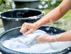 Menghilangkan Noda Getah di Baju