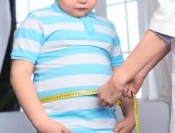 Cegah Obesitas Pada Anak dengan Pola Hidup Ini!