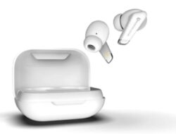 Earbud Boston Levin Storm 9 TWS dengan Driver 13mm dan Layar Digital LCD