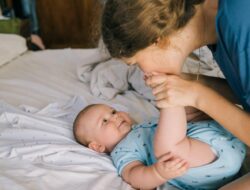 6 Cara Mengatasi Perut Kembung Pada Anak yang Aman