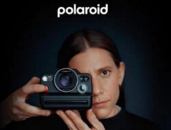 Kamera Instan Andalan Polaroid I-2 dengan Autofokus LiDAR, Sistem Tiga Lensa Diluncurkan