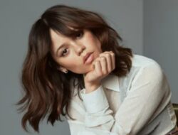 Jenna Ortega Keluar dari ‘Scream 7’ Karena Jadwal ‘Wednesday’ Musim 2