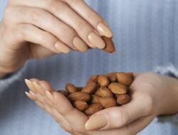 Simak Buah Beracun yang Bisa Mengancam Kesehatan Anda