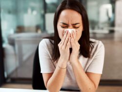 Hidung Sering Tersumbat? Simak Penyebab dan Cara Mengatasinya Disini!