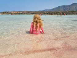 Rekomendasi Pantai di Yunani untuk Liburan Anda