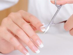 Ingin Kuku Bersih dan Sehat? Simak Cara Merawatnya Seperti Berikut