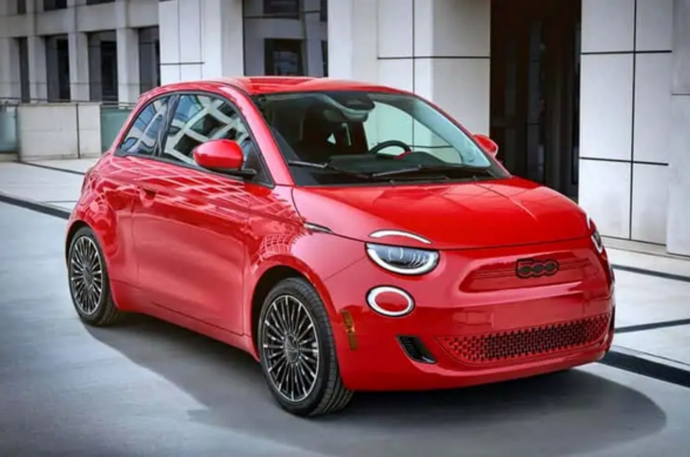 Fiat 500e 2024 Dengan Jangkauan 240 Km Diluncurkan, Cek Spesifikasi Dan ...