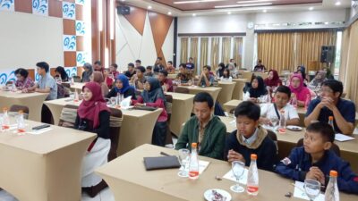 Balai Bahasa Jateng Karantina Pemenang FTBI dengan Ikuti Kemah Penulisan Cerkak