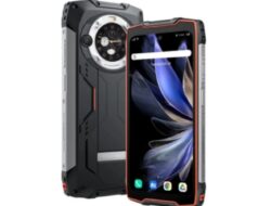 Blackview BV9300 Pro dengan Layar Sekunder, Senter yang Kuat, dan Baterai Terungkap