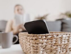 Kesehatan Mental Tetap Terjaga, Ini Beragam Manfaat Mengurangi Penggunaan Medsos Bagi Generasi Muda