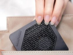 PC Mini Minisforum EM780 dengan Desain Ringkas dan Berukuran Saku dan APU AMD Ryzen 7 7840U Diluncurkan