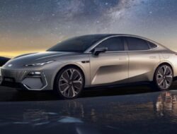 Geely Auto Memperkenalkan Galaxy E8, EV Hemat Anggaran, Siap Menantang Produk Terlaris BYD