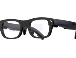 Kacamata AR RayNeo X2 Lite Diluncurkan di CES 2024, Dilengkapi Terjemahan Real-time