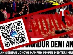 [HOAKS] Menkopolhukam Mahfud MD Pimpin 15 Menteri untuk Mundur karena Muak dengan Presiden Jokowi