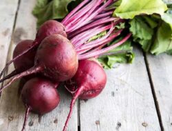 5 Manfaat Buah Bit untuk Kesehatan