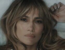 Review ‘This Is Me…Now: A Love Story’: Jennifer Lopez Menjual Kegembiraan Romantisnya