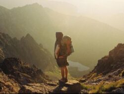 Tips Penting untuk Melakukan Pendakian