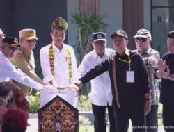 Resmikan Bandara Singkawang, Jokowi Dorong Skema KPBU Juga Diterapkan di Daerah Lain
