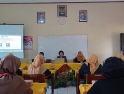 Tim PKBI Univet Adakan Seminar  Cerita Pewayangan Sebagai Implementasi  Bahan Ajar